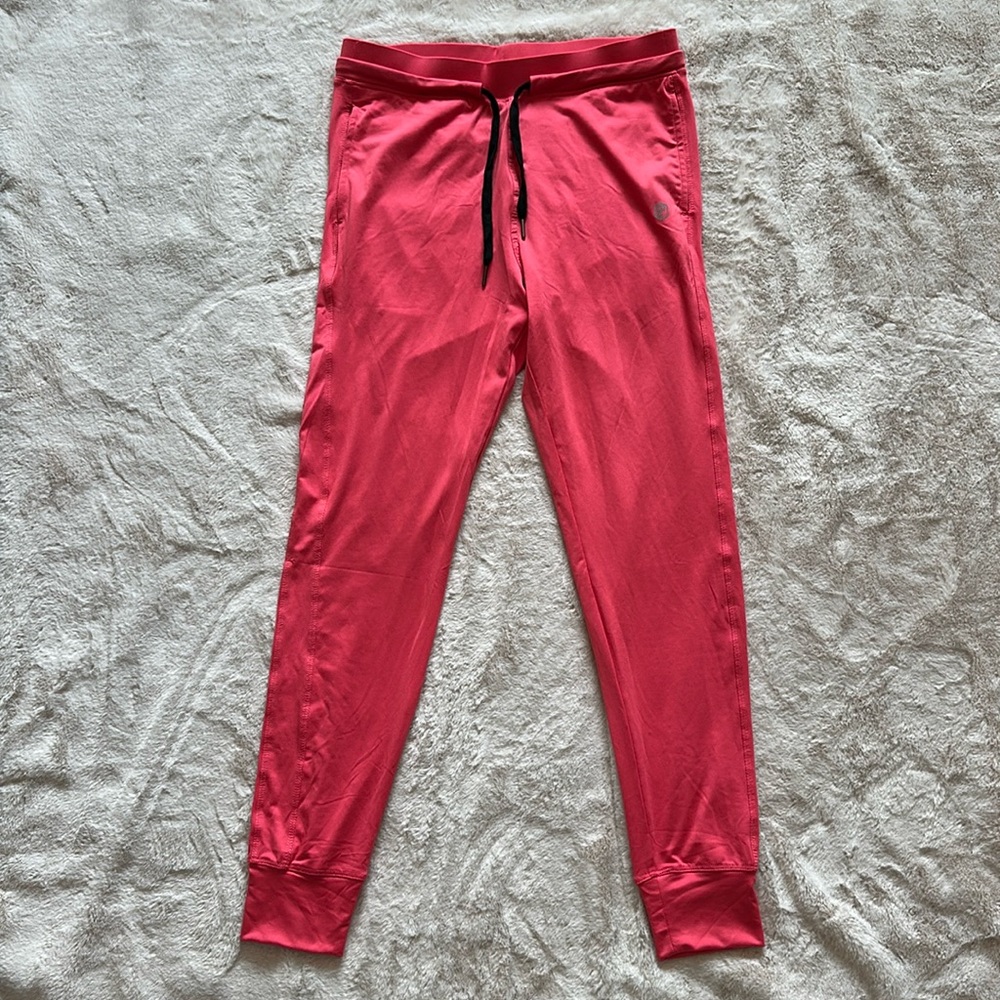 NWOT Born Primitive Rest Day Athleisure Jogger - size M